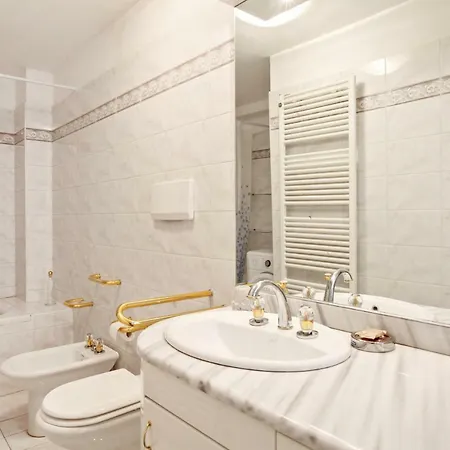 Terrace Lake View Apartman